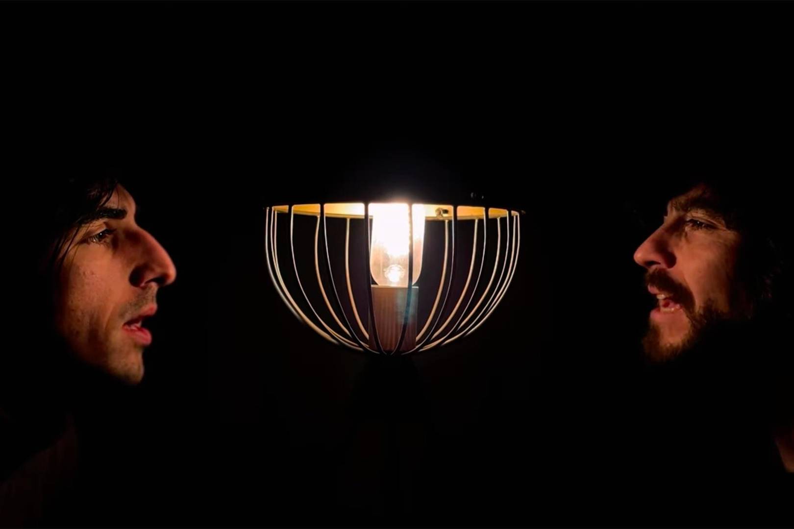 DÈLA ROUS – Lobos